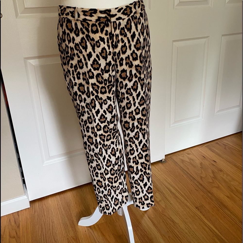 Sweet leopard print trousers